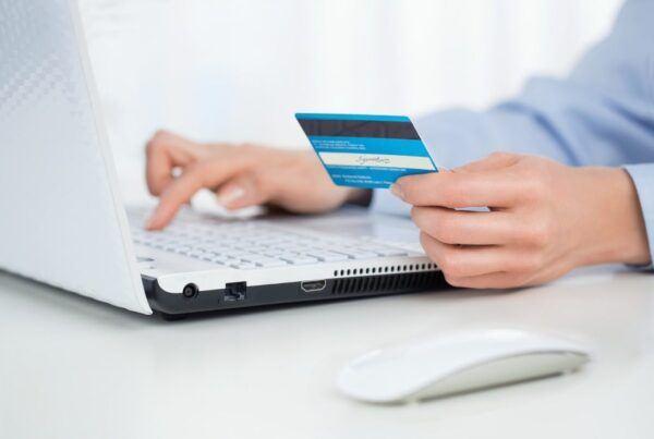 online-payment-processing-JP-LOGAN